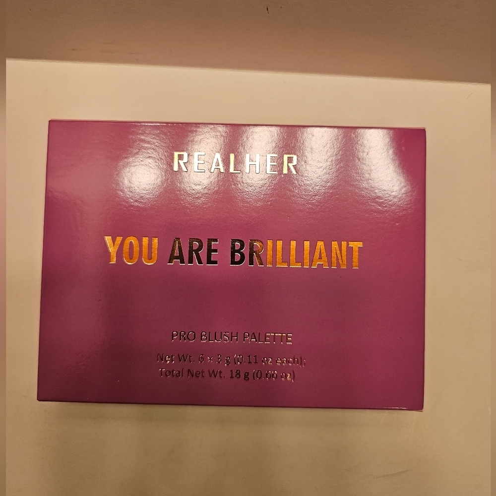 RealHer Blush/bronzer  Palette